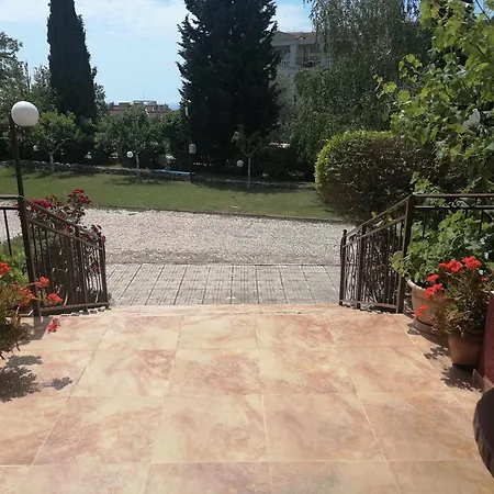 St. George Guest House-2